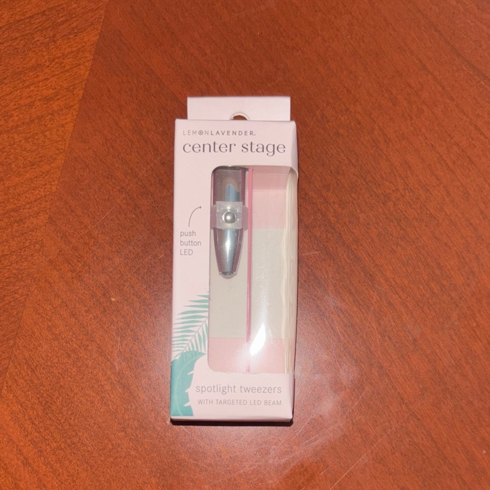 Lemon Lavender Spotlight Tweezers with LED